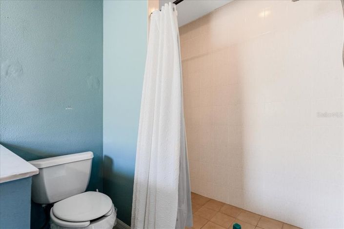 Image No.28-3 Bed House for sale