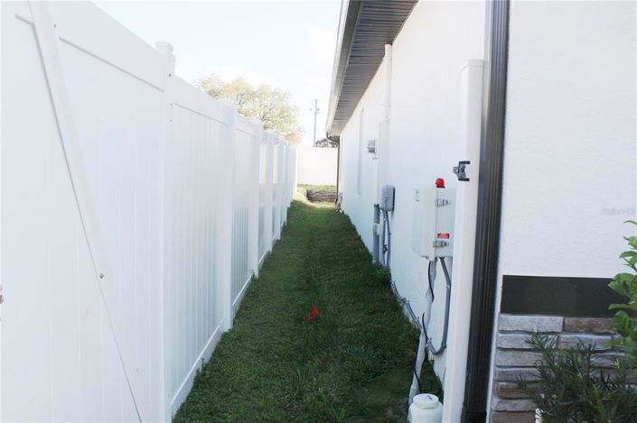 Image No.23-4 Bed House for sale