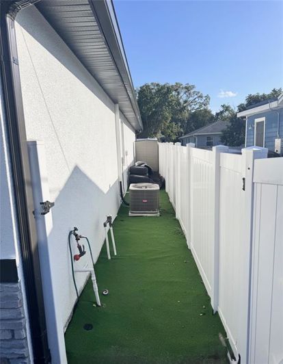 Image No.24-4 Bed House for sale