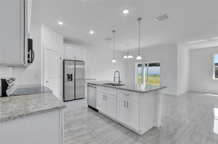 Image No.3-4 Bed House for sale