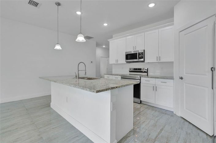 Image No.5-4 Bed House for sale