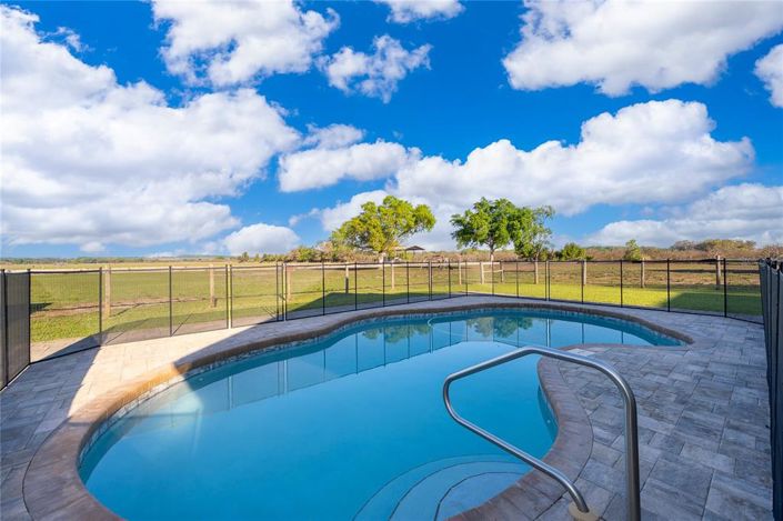 Image No.18-3 Bed House for sale