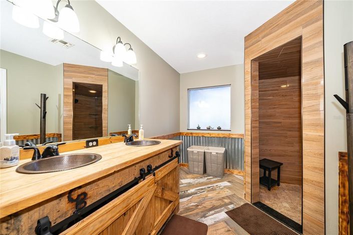 Image No.30-3 Bed House for sale