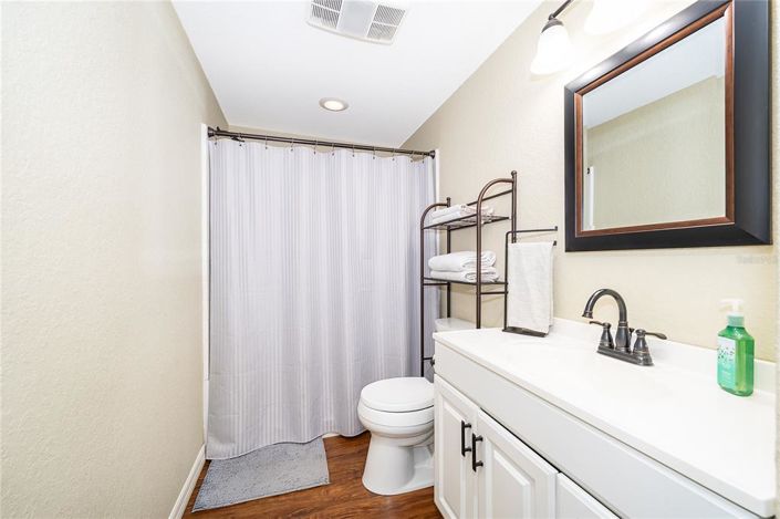 Image No.46-3 Bed House for sale