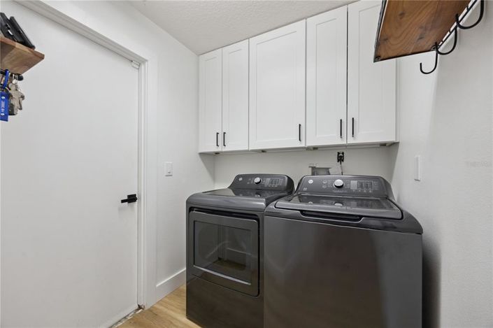 Image No.28-4 Bed House for sale