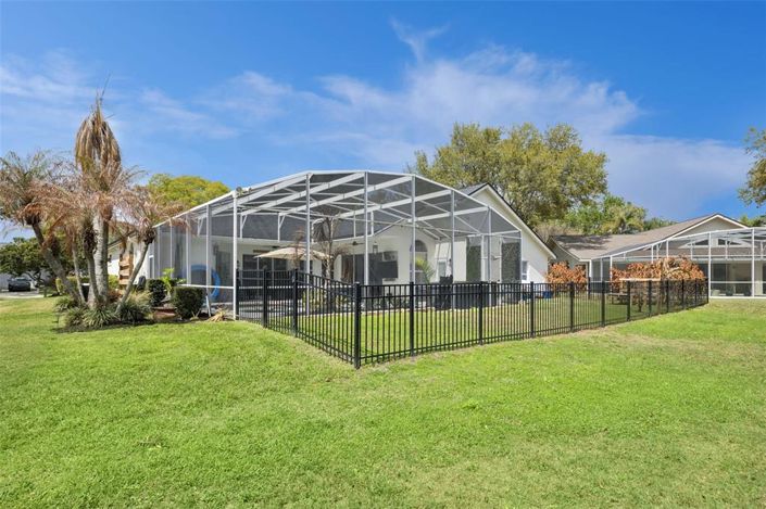 Image No.37-4 Bed House for sale