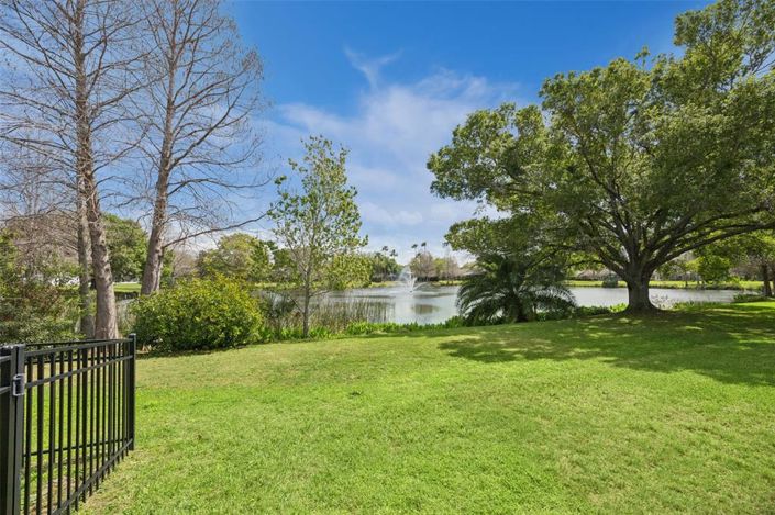 Image No.38-4 Bed House for sale