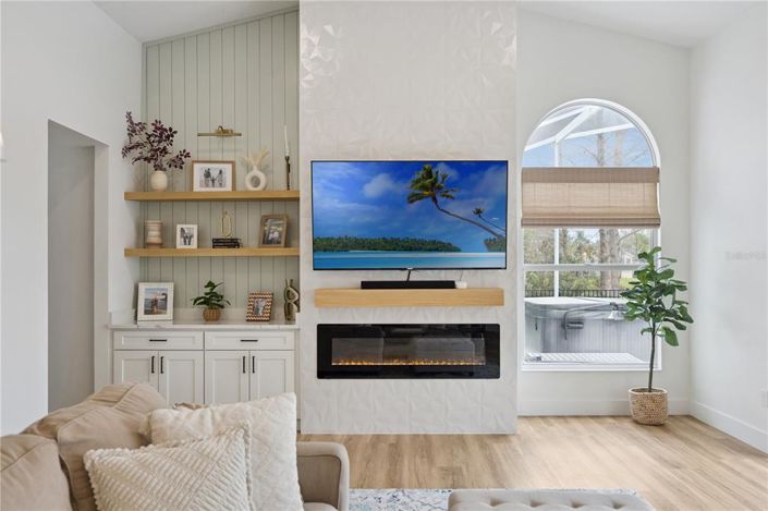 Image No.8-4 Bed House for sale