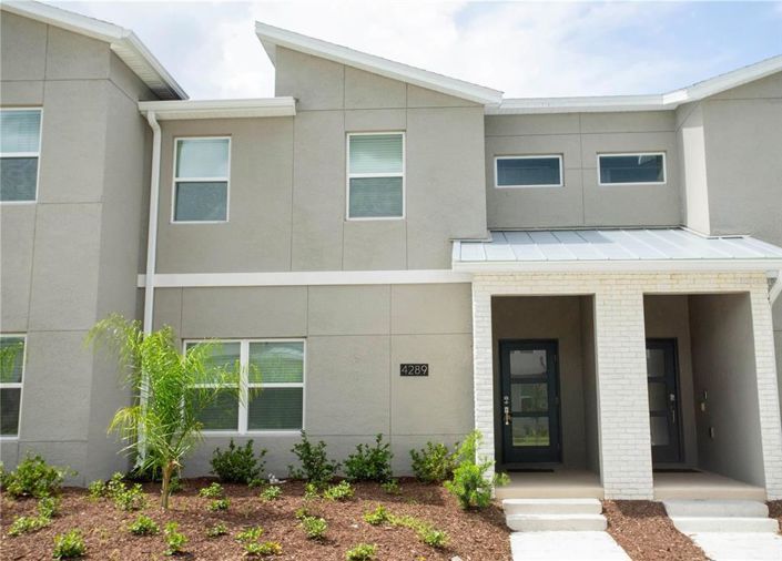 Image No.28-4 Bed Townhouse for sale