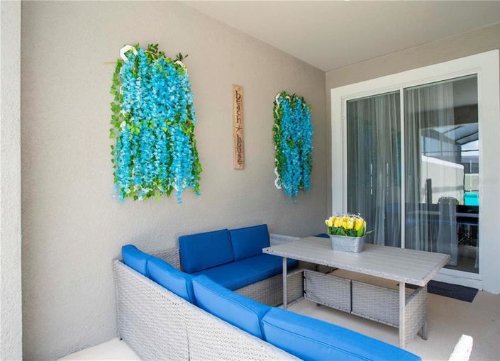 Image No.30-4 Bed Townhouse for sale