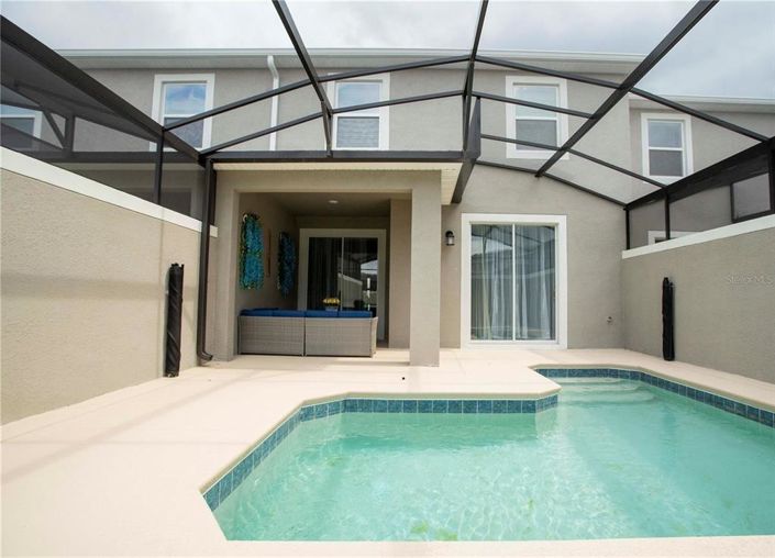 Image No.32-4 Bed Townhouse for sale