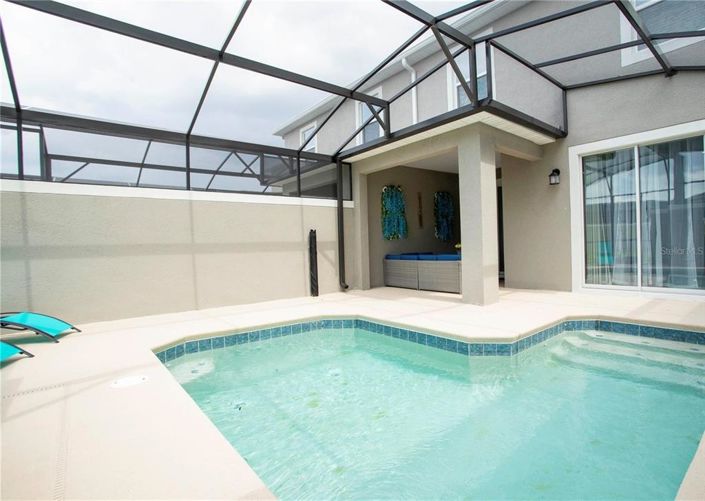 Image No.36-4 Bed Townhouse for sale