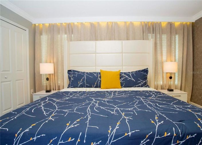 Image No.56-4 Bed Townhouse for sale