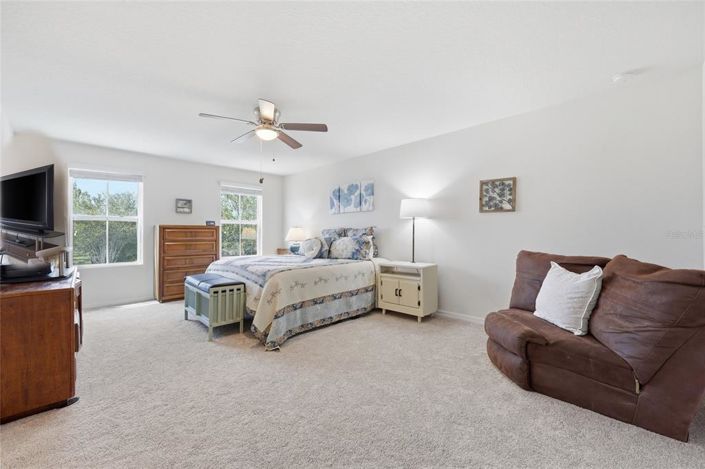 Image No.25-5 Bed House for sale