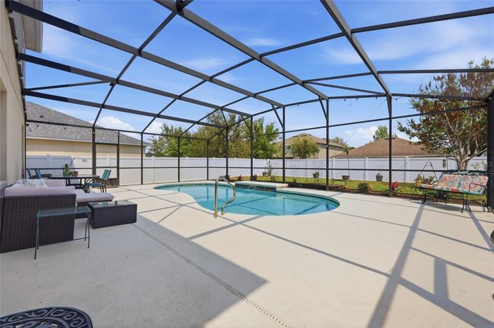 Image No.46-5 Bed House for sale