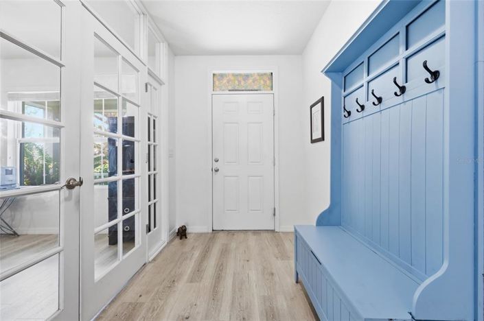 Image No.9-5 Bed House for sale