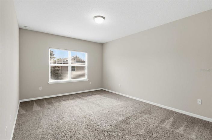 Image No.15-3 Bed House for sale