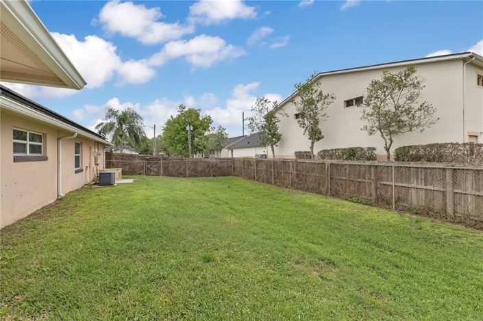 Image No.26-3 Bed House for sale