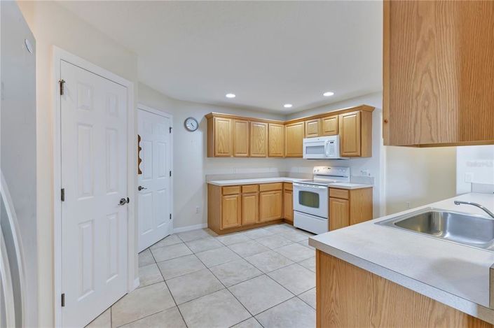 Image No.7-3 Bed House for sale