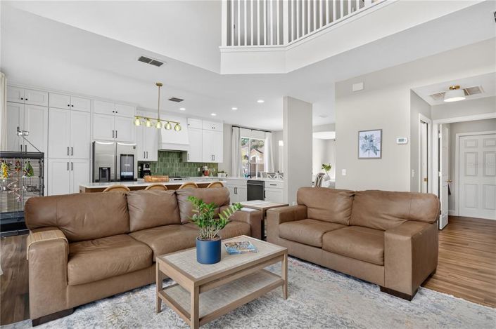 Image No.17-7 Bed House for sale