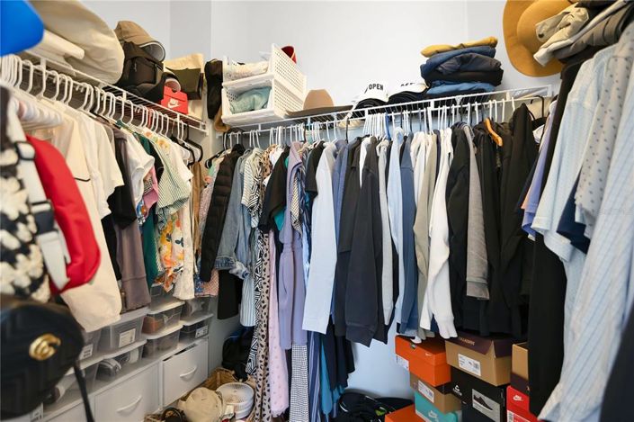 Image No.22-7 Bed House for sale