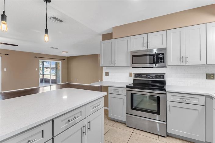 Image No.23-2 Bed House for sale