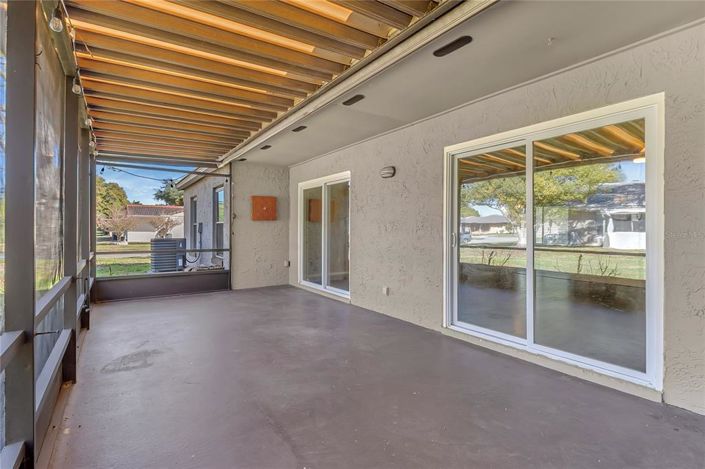 Image No.33-2 Bed House for sale