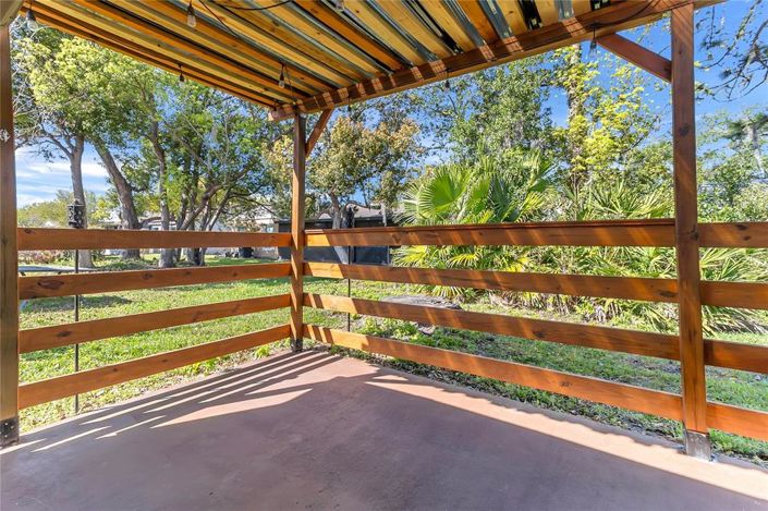 Image No.35-2 Bed House for sale