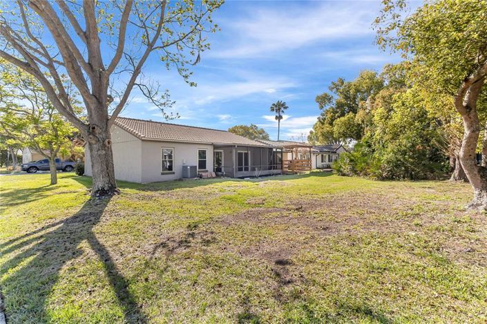 Image No.4-2 Bed House for sale