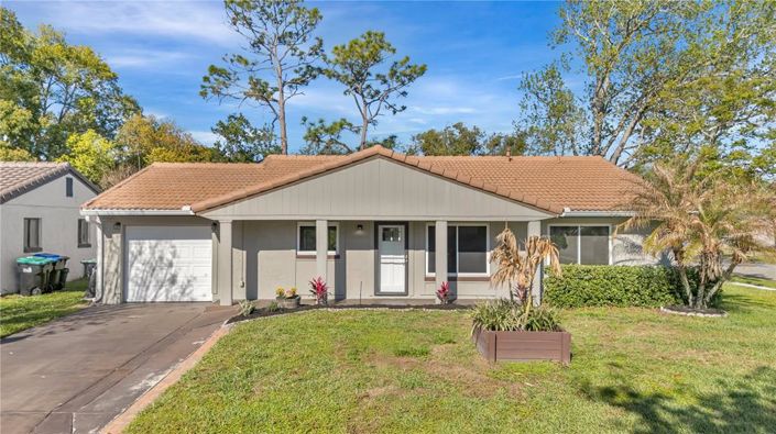 Image No.40-2 Bed House for sale