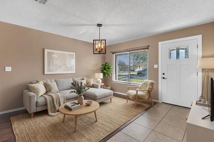 Image No.9-2 Bed House for sale