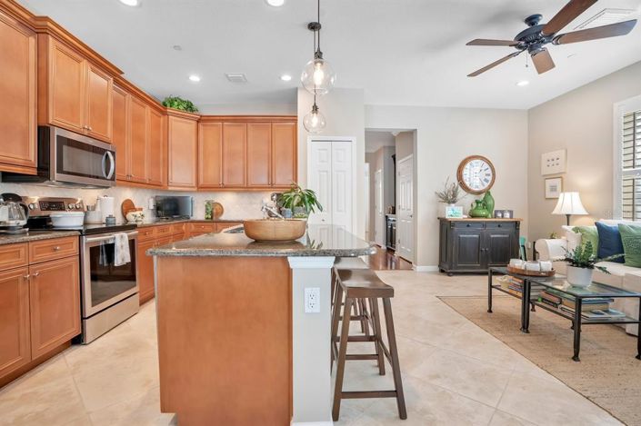 Image No.17-2 Bed Townhouse for sale