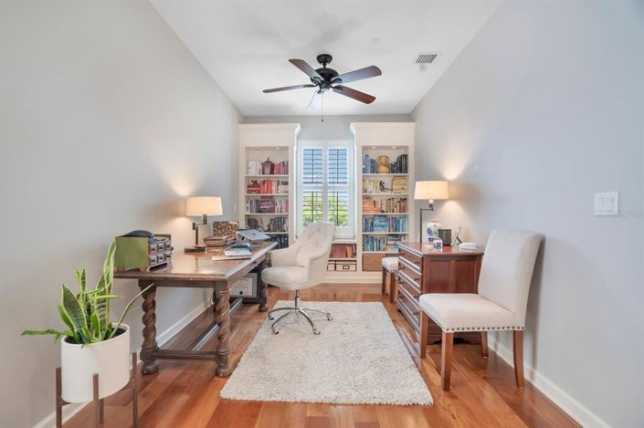 Image No.34-2 Bed Townhouse for sale