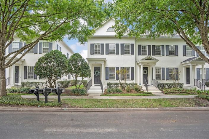 Image No.42-2 Bed Townhouse for sale