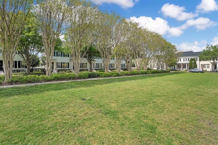 Image No.47-2 Bed Townhouse for sale