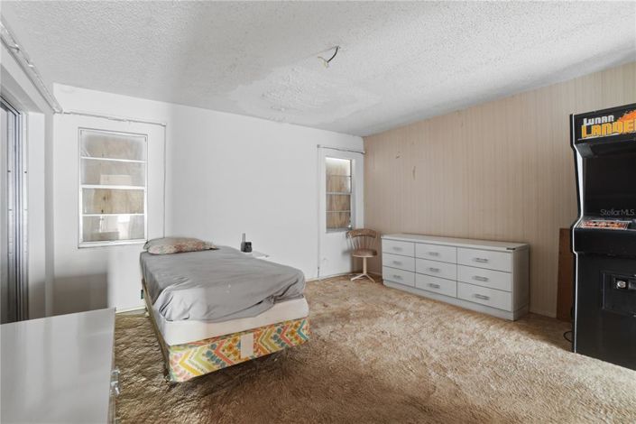 Image No.12-2 Bed House for sale