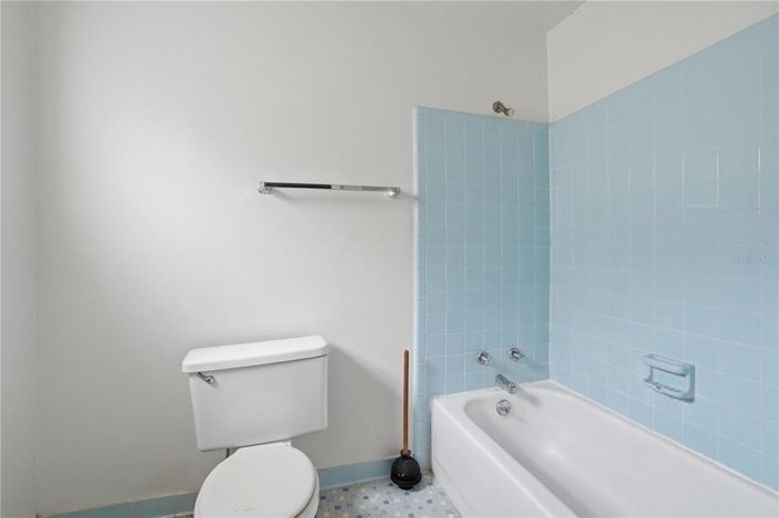 Image No.16-2 Bed House for sale