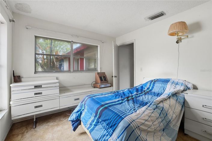 Image No.18-2 Bed House for sale