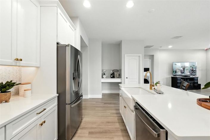 Image No.12-3 Bed House for sale