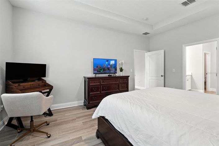 Image No.24-3 Bed House for sale