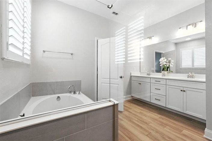 Image No.27-3 Bed House for sale