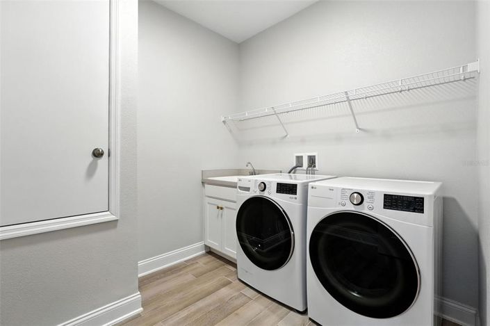 Image No.31-3 Bed House for sale