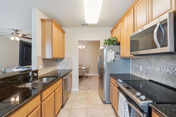 Image No.10-3 Bed Apartment for sale