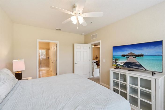 Image No.53-3 Bed Apartment for sale