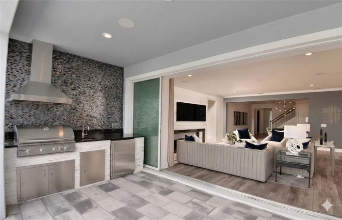 Image No.20-6 Bed House for sale