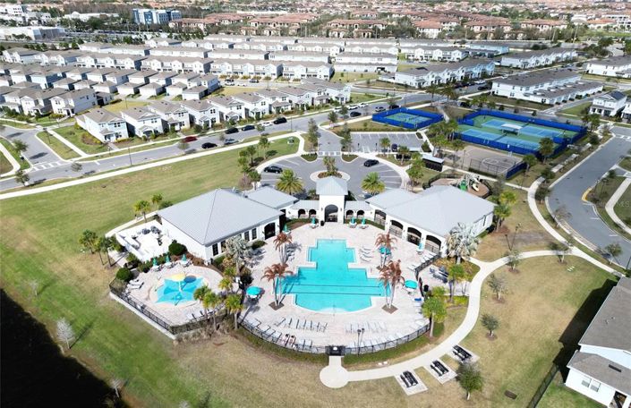 Image No.28-6 Bed House for sale