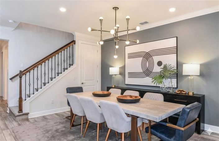 Image No.7-6 Bed House for sale