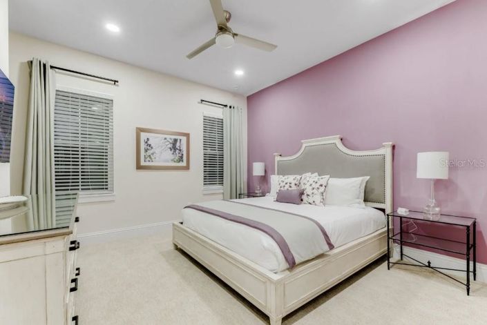 Image No.54-10 Bed House for sale