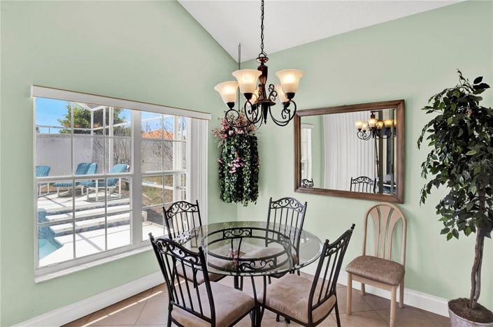 Image No.16-5 Bed House for sale