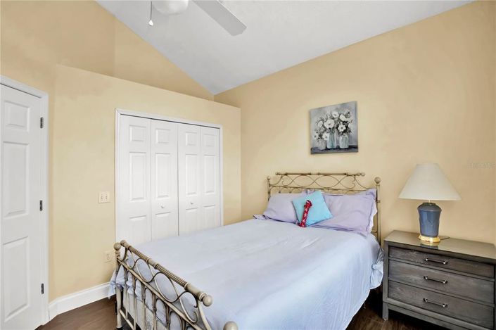 Image No.28-5 Bed House for sale
